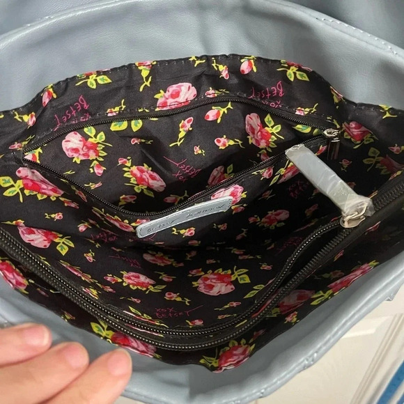 Betsey Johnson Blue Quilted Shoulder Bag Purse Silver Hardware New Without Tag - Picture 8 of 10